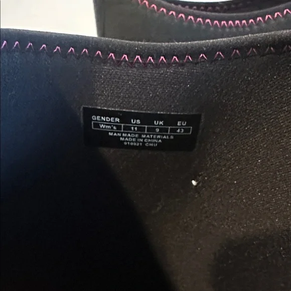 Women’s Hale Muck Boot (size 11) - Picture 6 of 9